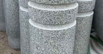 安阳 芝麻白花岗岩挡车柱、隔离柱多少钱