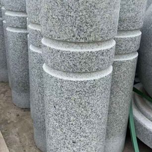 安阳 芝麻白花岗岩挡车柱、隔离柱多少钱