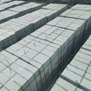 安阳 芝麻白1.8公分火烧300*600地铺，清仓大甩卖