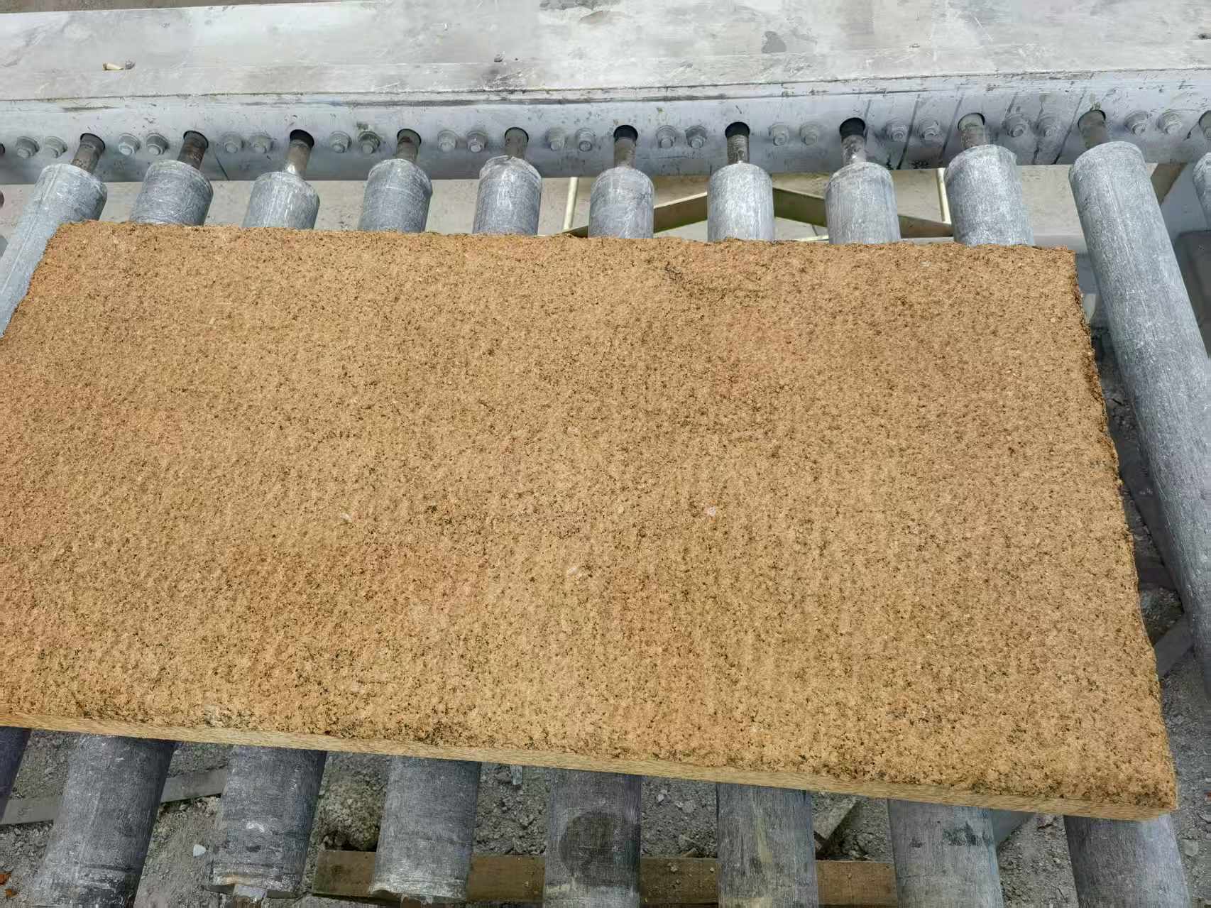 安阳 菠萝面老石板，做旧仿古石，流水线生产加工