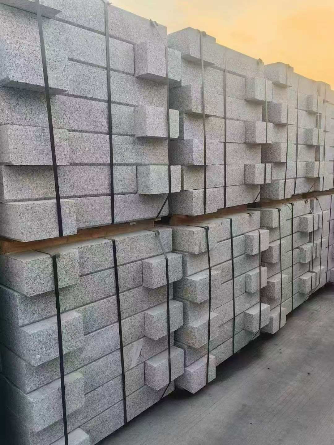 安阳 芝麻白路沿石