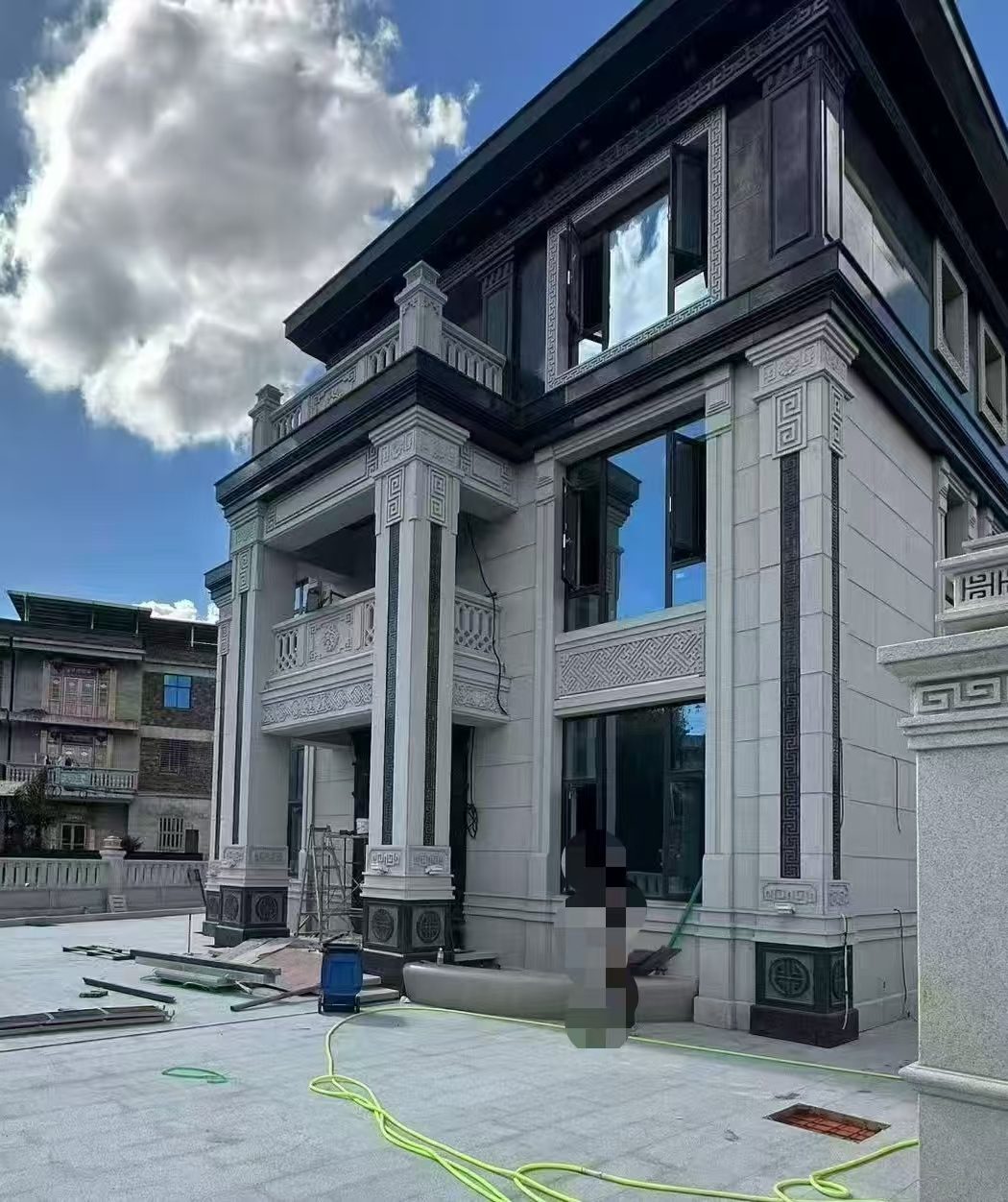 安阳 别墅干挂，芝麻白与芝麻黑完美配合