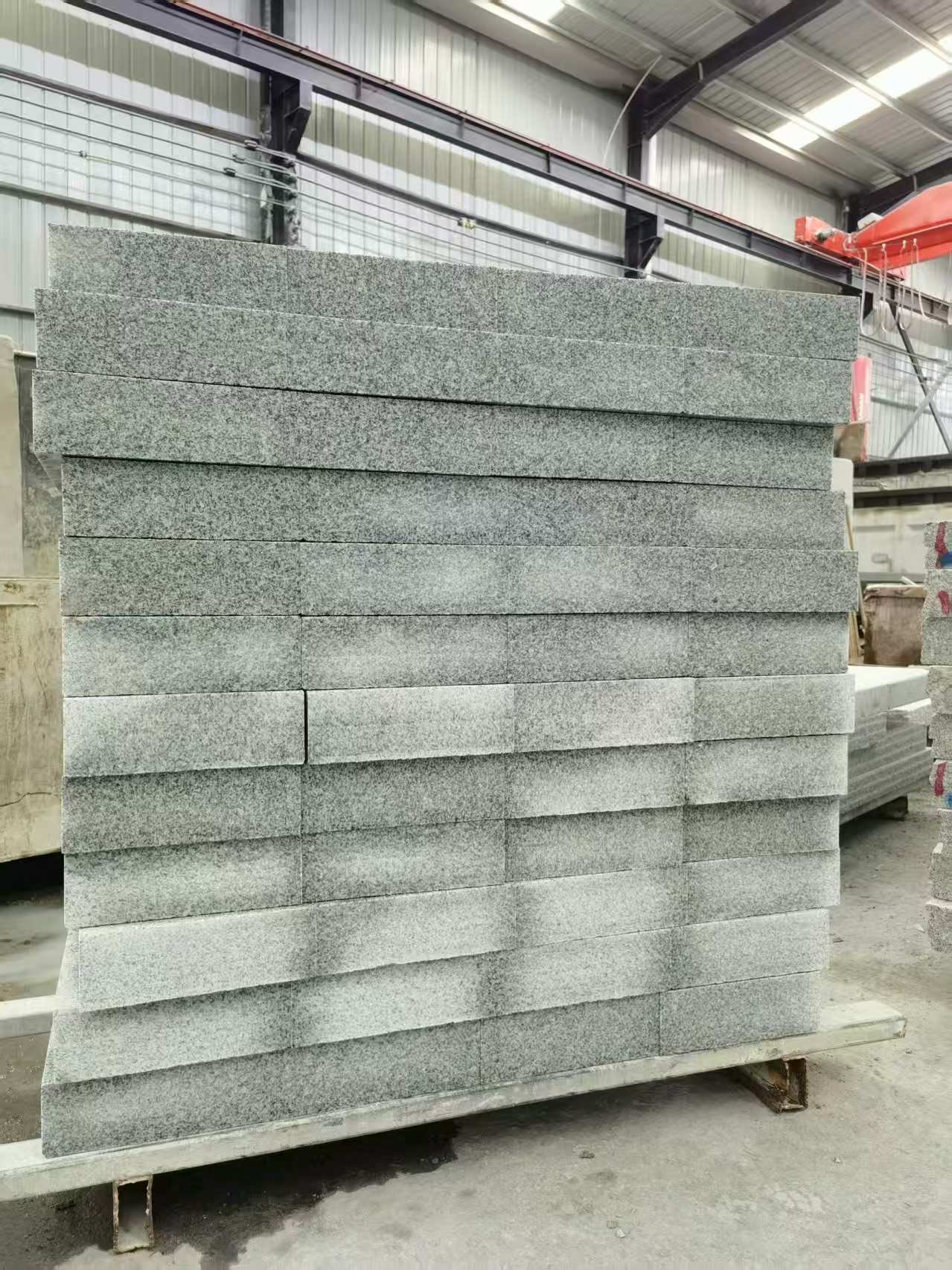 安阳 芝麻白10公分300*600广场地铺，A料定制，尺寸标准，厚薄均匀